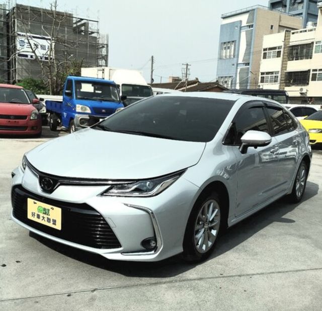 TOYOTA豐田 ALTIS  第1張相片