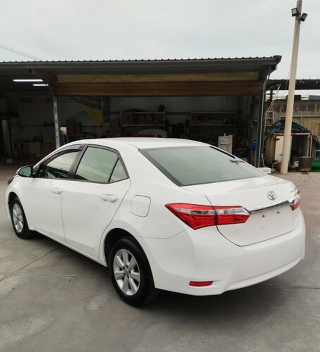 TOYOTA豐田 ALTIS  第9張相片