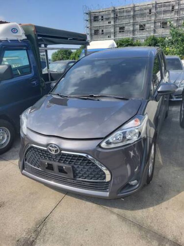 TOYOTA豐田 SIENTA  第2張相片