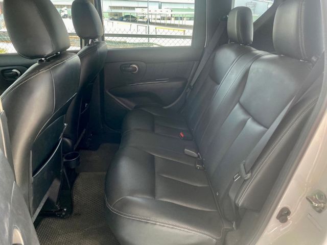 NISSAN日產 LIVINA  第5張相片