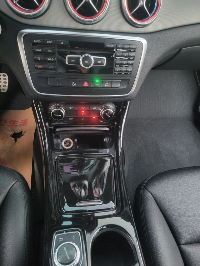 M-BENZ賓士 CLA200  第6張相片