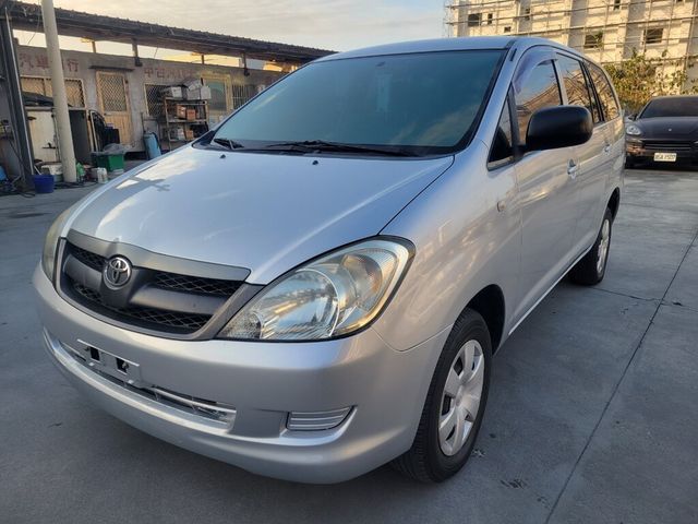 TOYOTA豐田 INNOVA  第1張相片