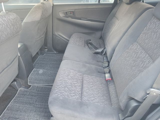 TOYOTA豐田 INNOVA  第9張相片