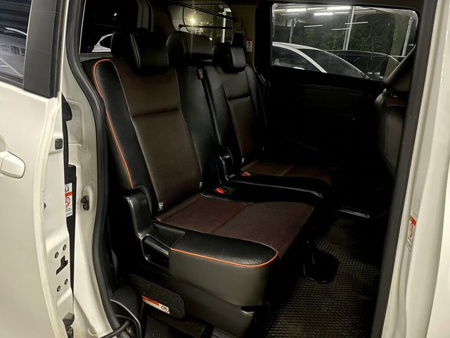 TOYOTA豐田 SIENTA  第5張相片