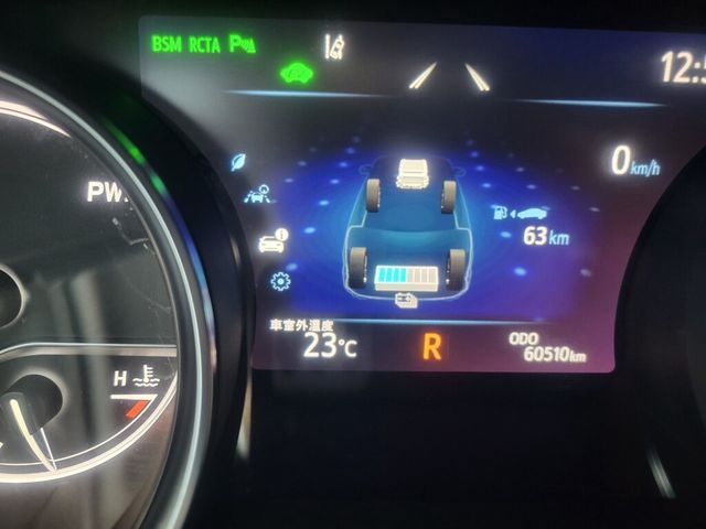 TOYOTA豐田 CAMRY HYBRID  第9張相片