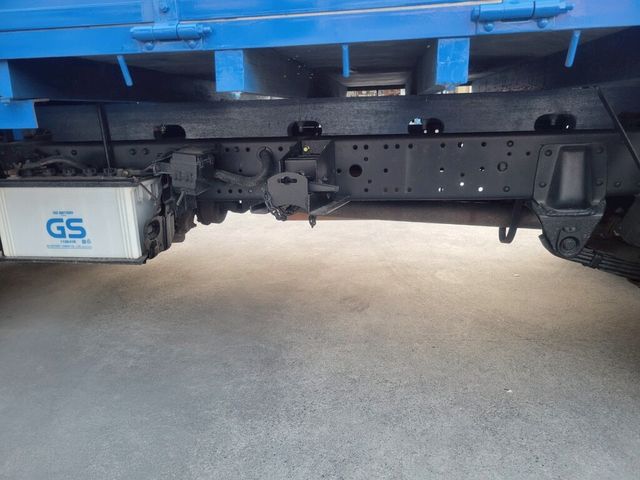 MITSUBISHI三菱 CANTER  第6張相片