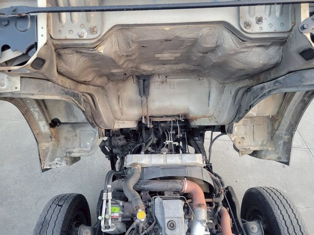 MITSUBISHI三菱 CANTER  第7張相片