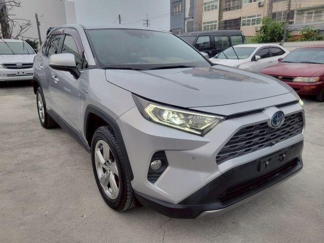 TOYOTA豐田 RAV4  第4張相片