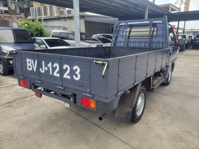 MITSUBISHI三菱 DELICA  第3張相片
