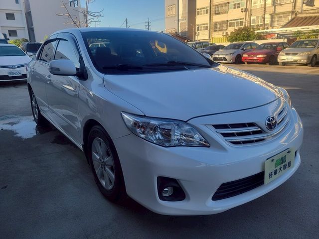 TOYOTA豐田 ALTIS  第4張相片