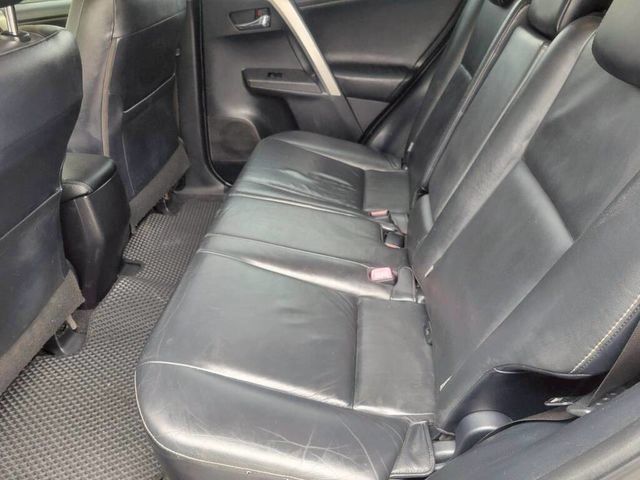 TOYOTA豐田 RAV4  第7張相片