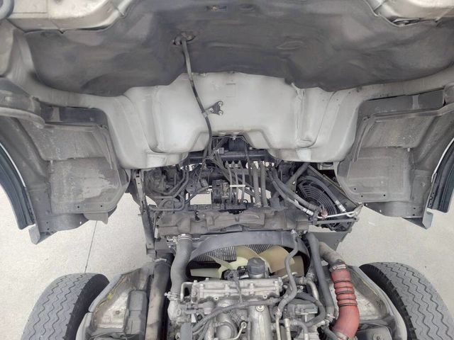 MITSUBISHI三菱 CANTER  第10張相片