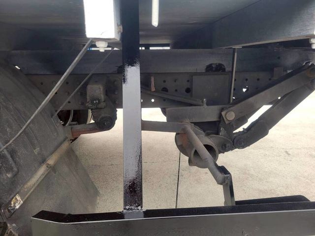 MITSUBISHI三菱 CANTER  第16張相片