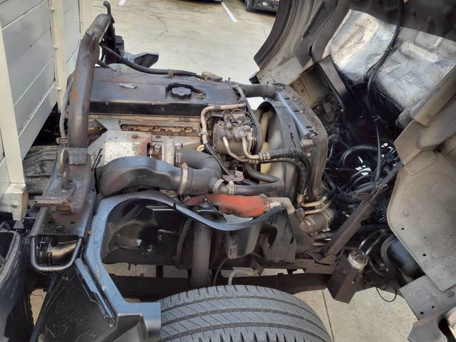 MITSUBISHI三菱 CANTER  第9張相片