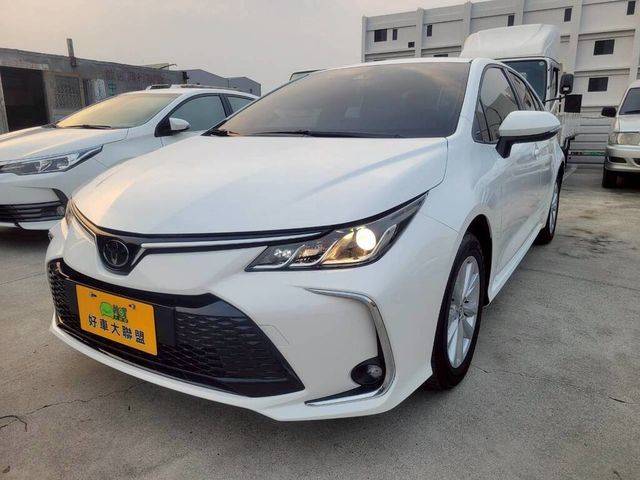 TOYOTA豐田 ALTIS  第1張相片