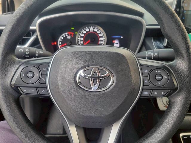 TOYOTA豐田 ALTIS  第7張相片