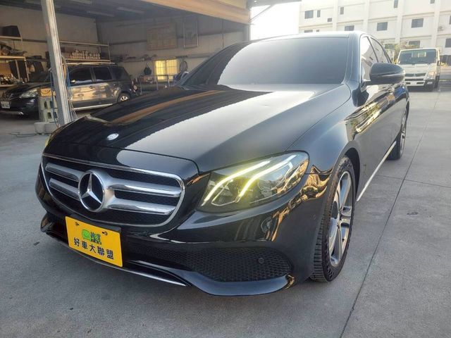 M-BENZ賓士 E200  第1張相片
