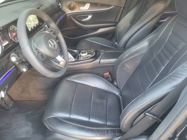 M-BENZ賓士 E200  第7張相片