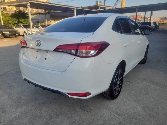 TOYOTA豐田 VIOS  第2張相片