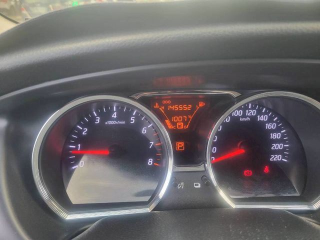 NISSAN日產 LIVINA  第6張相片