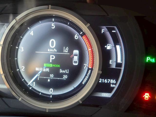 LEXUS凌志 IS200T  第6張相片