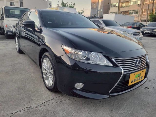 LEXUS凌志 ES300H  第3張相片