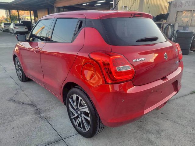 SUZUKI鈴木 SWIFT  第4張相片