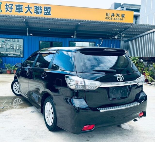 TOYOTA豐田 WISH  第3張相片