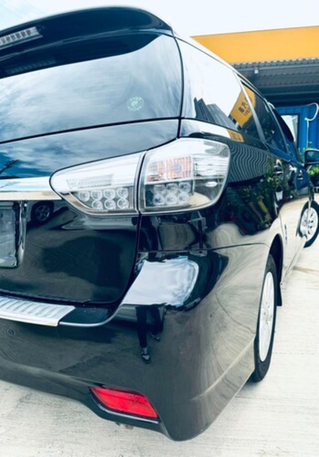 TOYOTA豐田 WISH  第5張相片