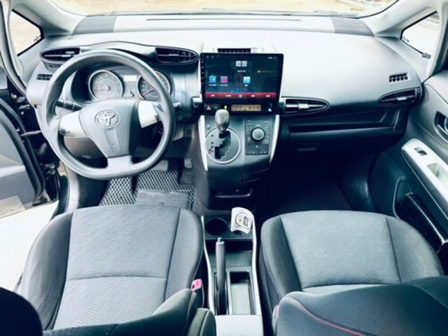 TOYOTA豐田 WISH  第10張相片