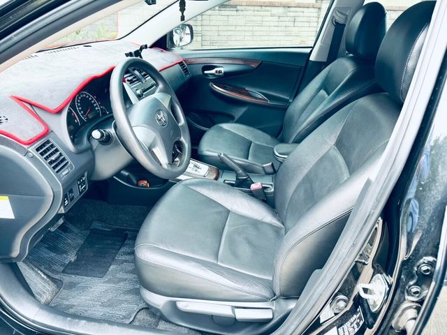 TOYOTA豐田 ALTIS  第11張相片