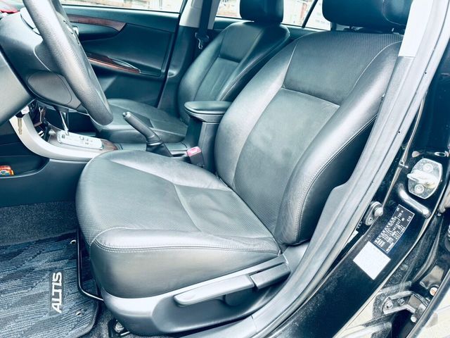 TOYOTA豐田 ALTIS  第12張相片