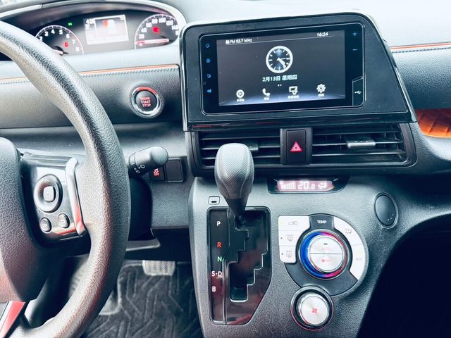 TOYOTA豐田 SIENTA  第9張相片