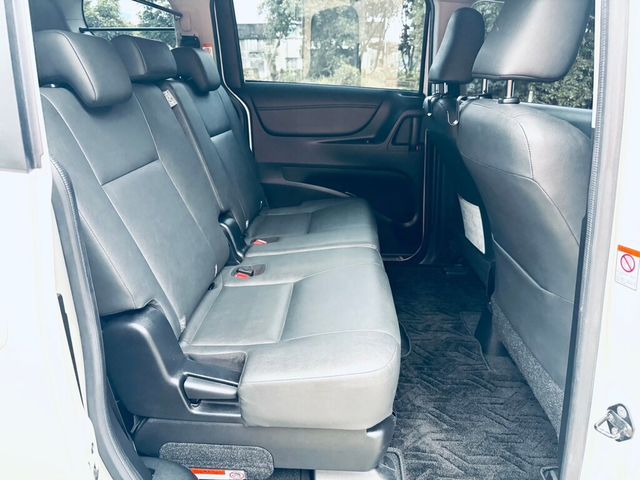 TOYOTA豐田 SIENTA  第14張相片