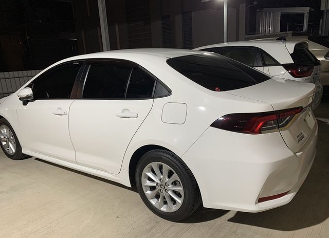 TOYOTA豐田 ALTIS  第4張相片