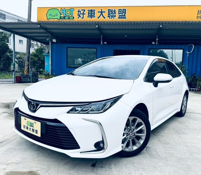 TOYOTA豐田 ALTIS  第1張相片