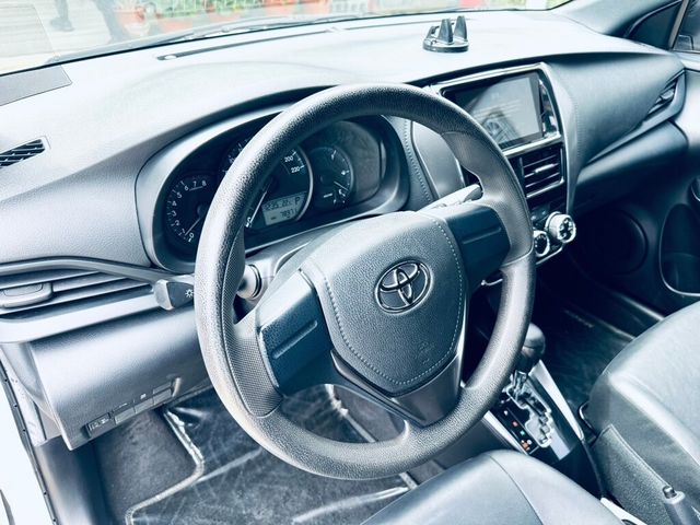 TOYOTA豐田 YARIS  第15張相片