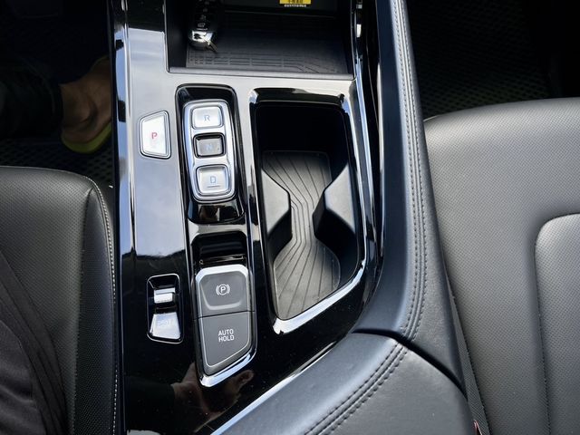 HYUNDAI現代 CUSTIN  第12張相片