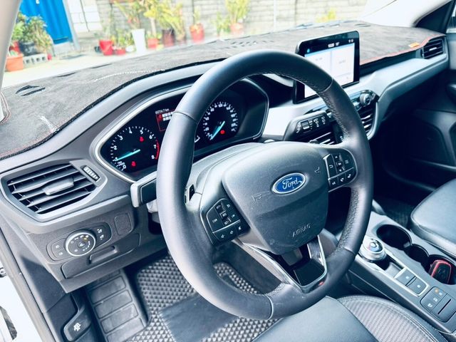 FORD福特 FOCUS  第8張相片