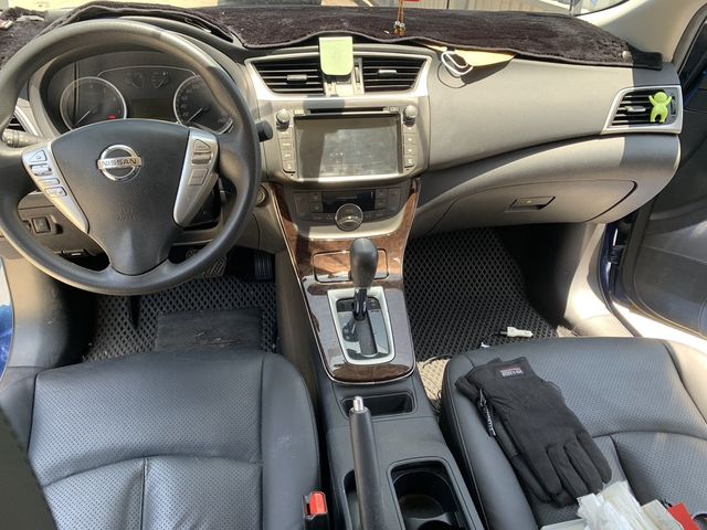NISSAN日產 SENTRA 180  第7張相片