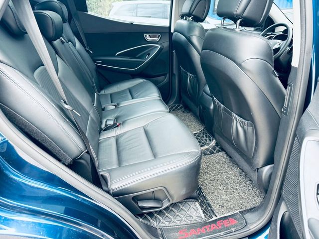 HYUNDAI現代 SANTA FE  第14張相片