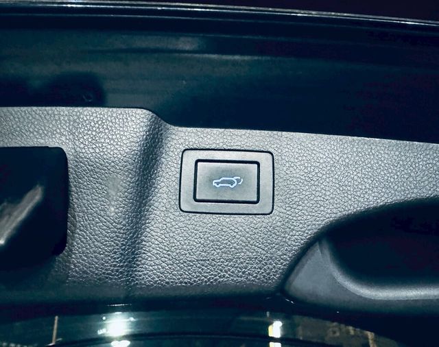 HYUNDAI現代 SANTA FE  第16張相片