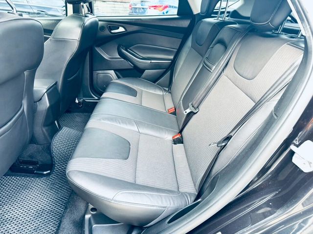 FORD福特 FOCUS  第12張相片