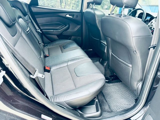 FORD福特 FOCUS  第14張相片
