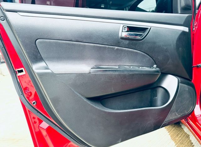 SUZUKI鈴木 SWIFT  第11張相片