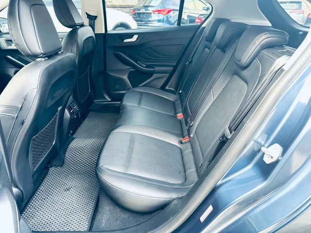 FORD福特 FOCUS WAGON  第12張相片