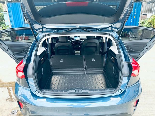 FORD福特 FOCUS WAGON  第17張相片