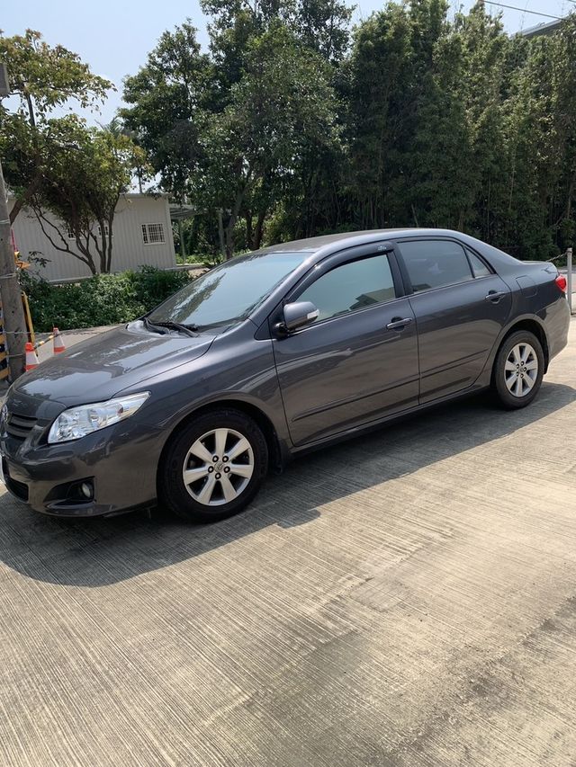 TOYOTA豐田 ALTIS  第1張相片
