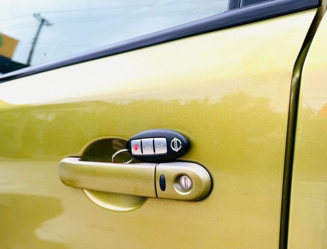 NISSAN日產 LIVINA  第12張相片