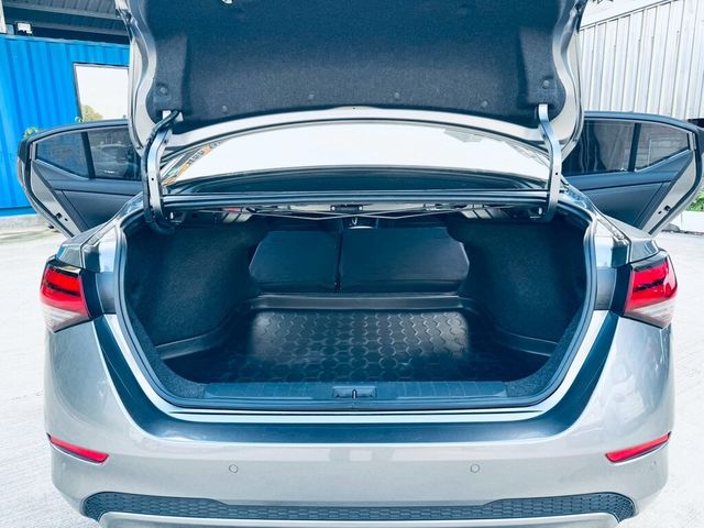 NISSAN日產 SENTRA  第17張相片